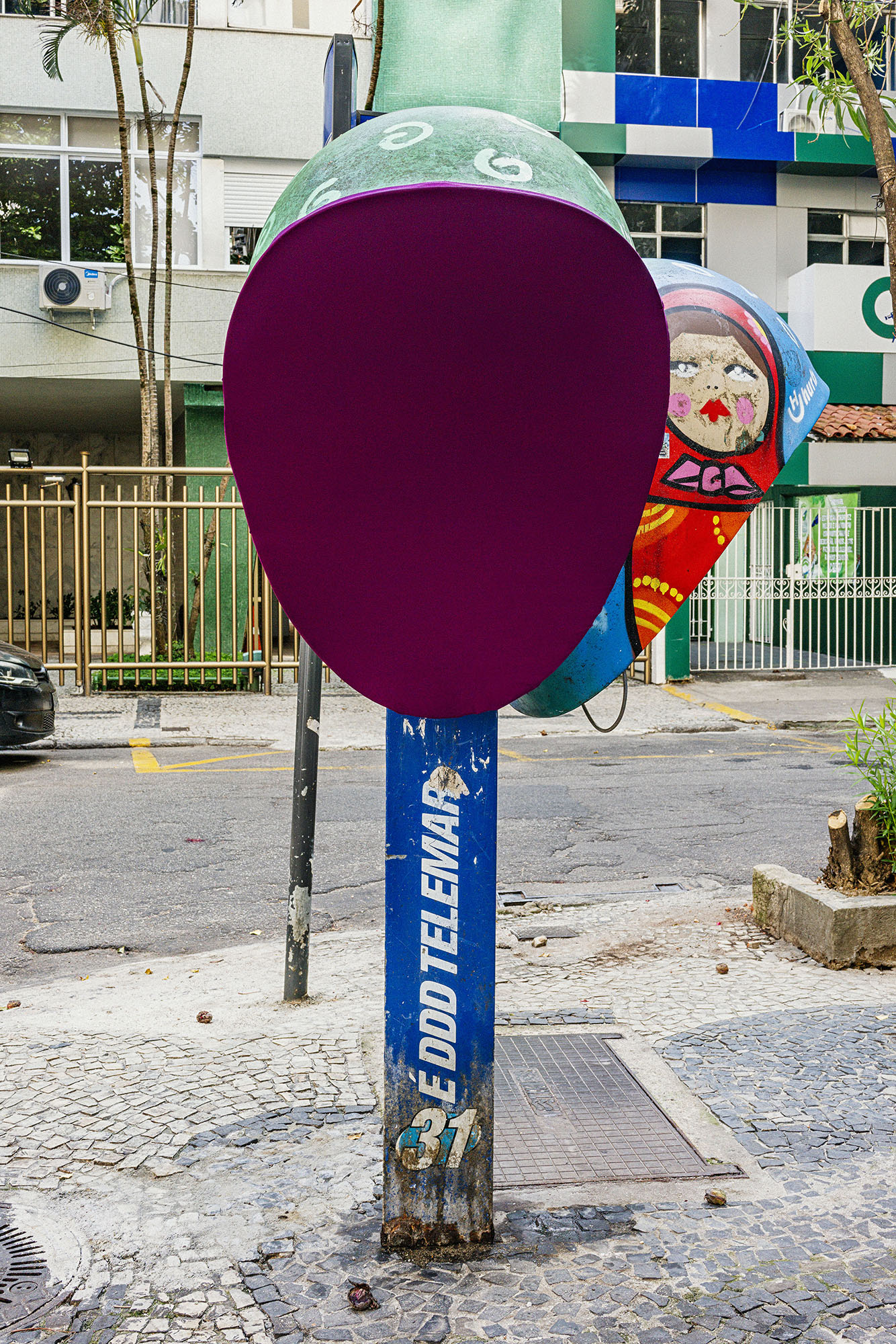 12 CONVERSAS E UMA FESTA - Martin Ogolter