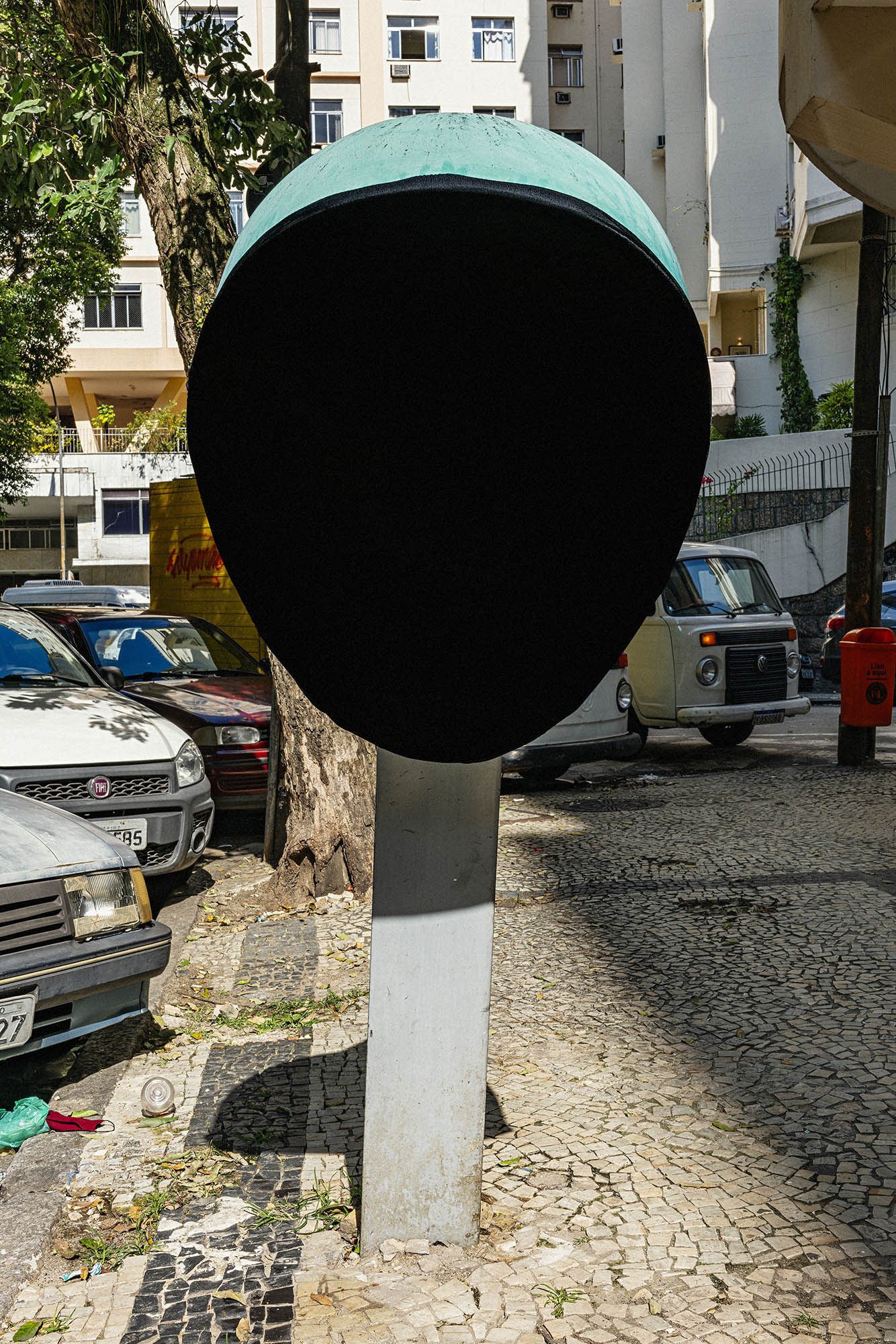 12 CONVERSAS E UMA FESTA - Martin Ogolter